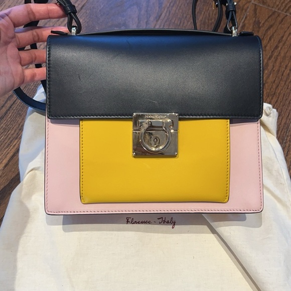 Salvatore Ferragamo Handbags - Authentic Salvatore Ferragamo Marisol 21F564 handbag/ shoulder bag